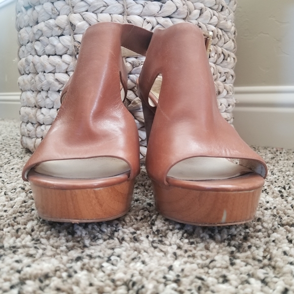 Michael Kors Wedge Sandal - Picture 3 of 7